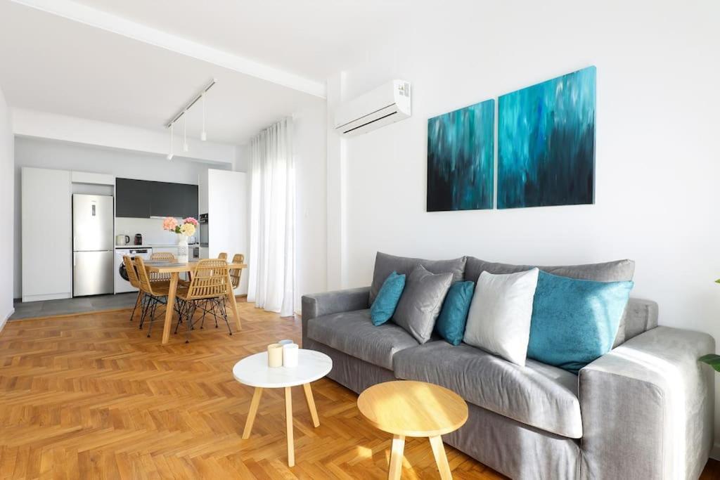 Blue Delta Apartment Palaio Faliro Athene Buitenkant foto